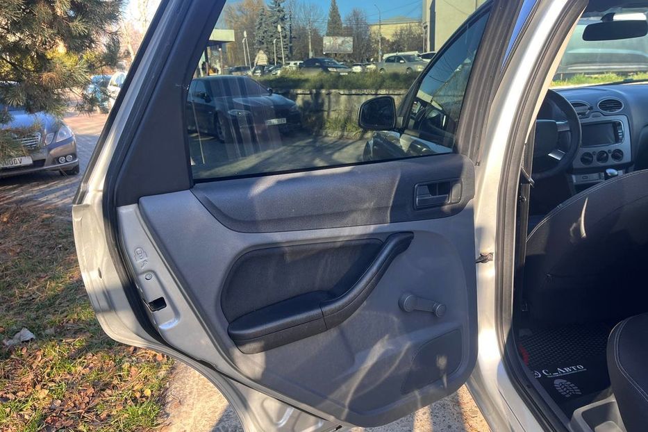 Продам Ford Focus 2010 года в Черновцах