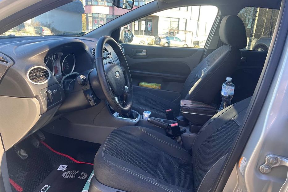 Продам Ford Focus 2010 года в Черновцах