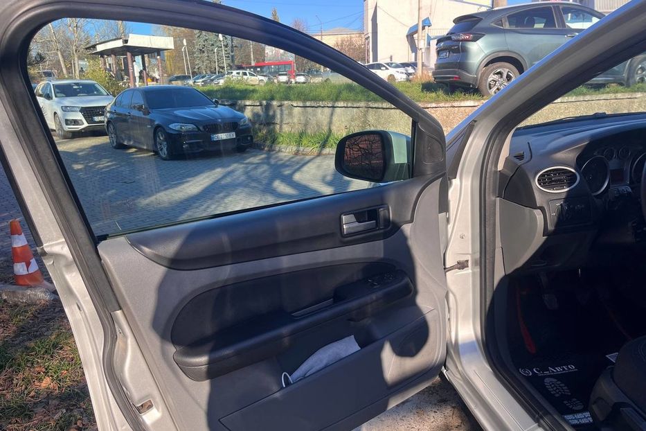 Продам Ford Focus 2010 года в Черновцах