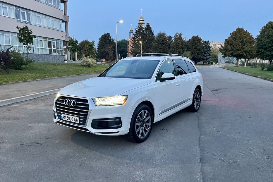 Продам Audi Q7 2019 года в Житомире