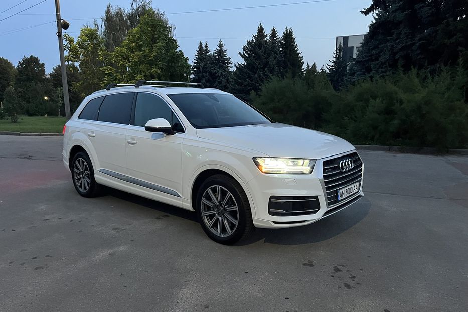 Продам Audi Q7 2019 года в Житомире