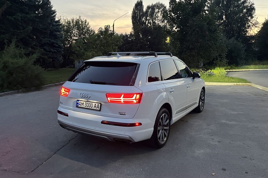 Продам Audi Q7 2019 года в Житомире
