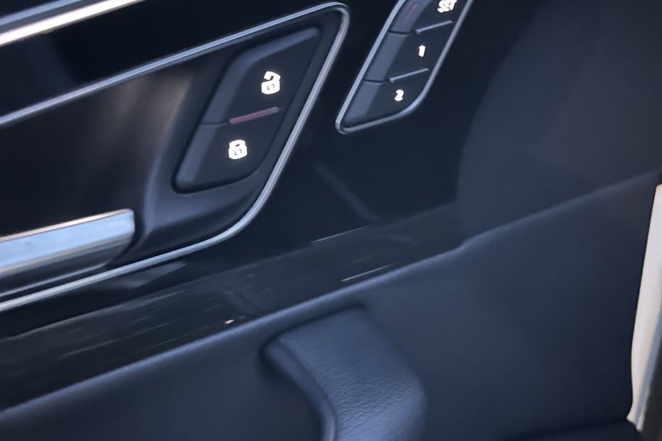 Продам Audi Q7 2019 года в Житомире