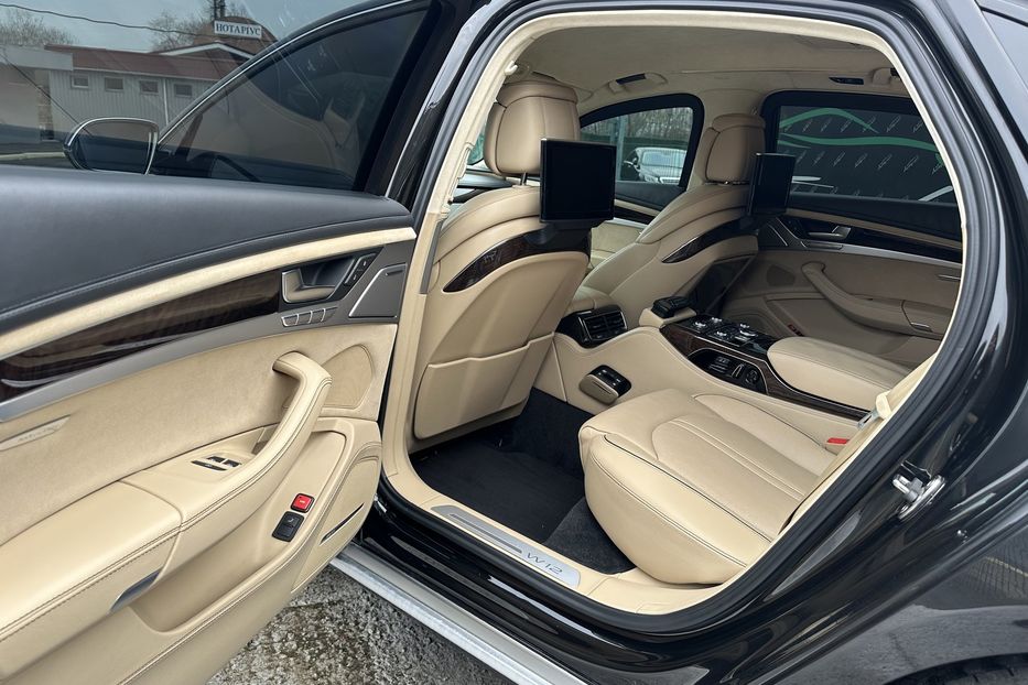 Продам Audi A8 Long Quattro Armored B7 2011 года в Киеве