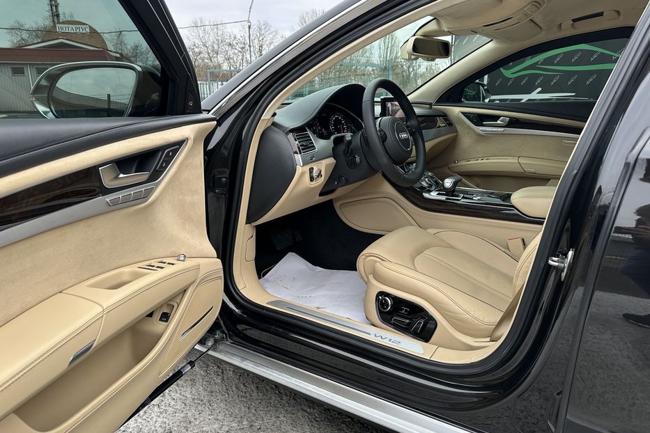 Продам Audi A8 Long Quattro Armored B7 2011 года в Киеве