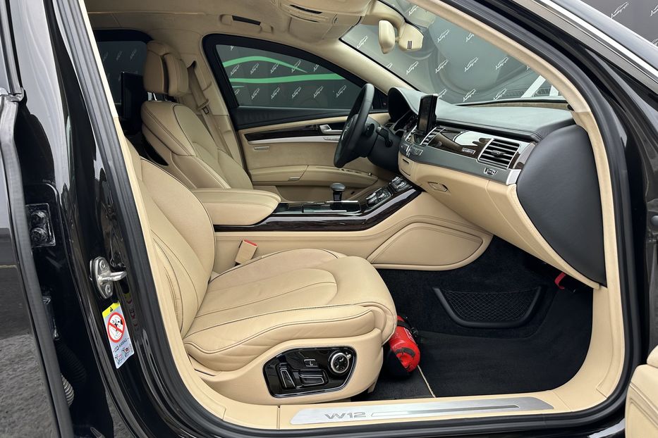 Продам Audi A8 Long Quattro Armored B7 2011 года в Киеве