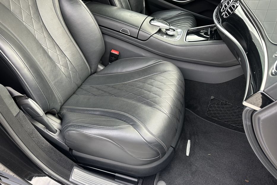 Продам Mercedes-Benz S-Class 400 4matic Maybach 2017 года в Киеве