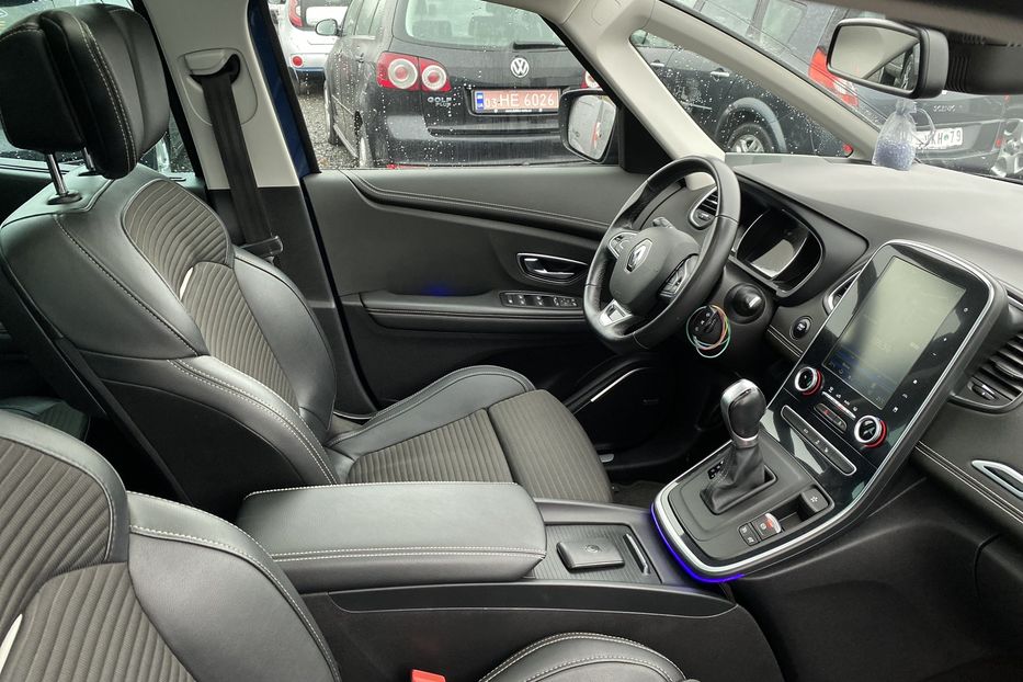 Продам Renault Scenic 2017 года в Луцке