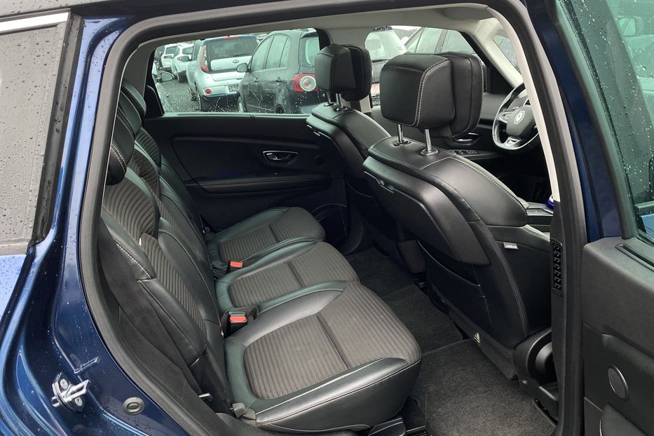 Продам Renault Scenic 2017 года в Луцке