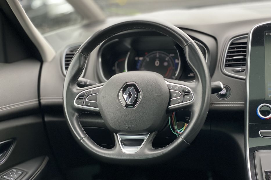 Продам Renault Scenic 2017 года в Луцке