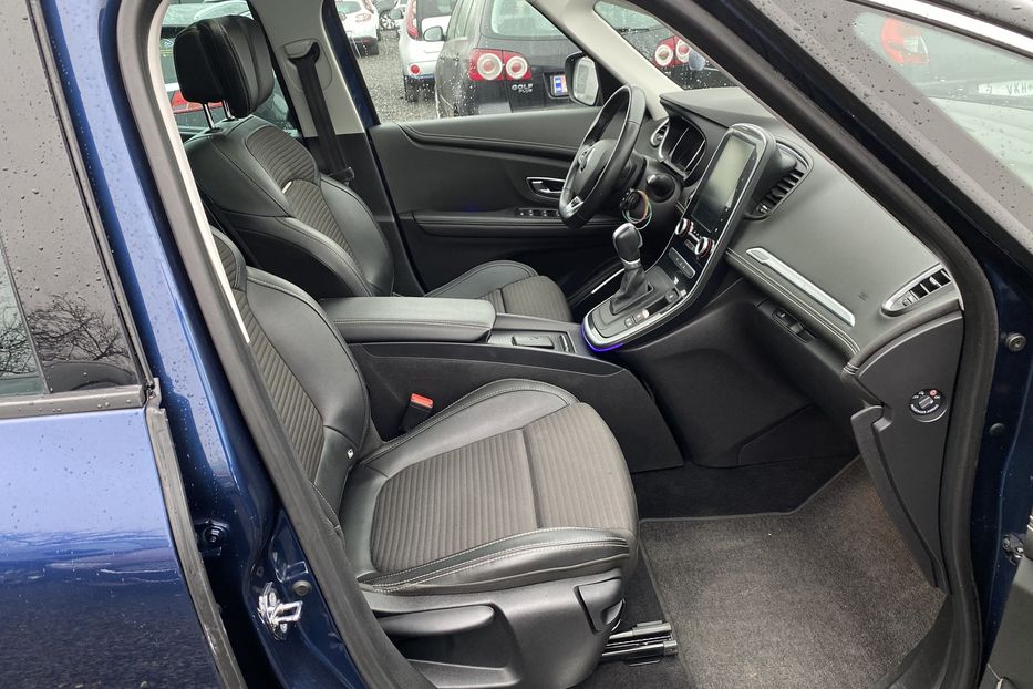 Продам Renault Scenic 2017 года в Луцке