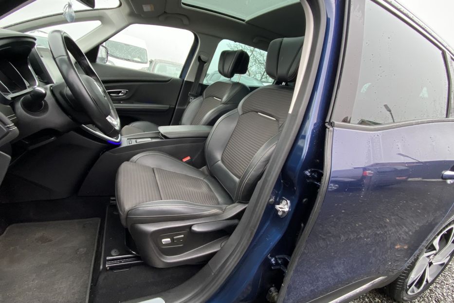 Продам Renault Scenic 2017 года в Луцке