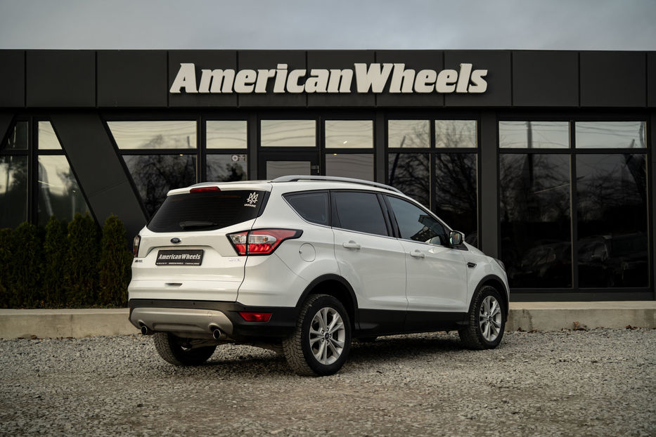 Продам Ford Kuga 2019 года в Черновцах