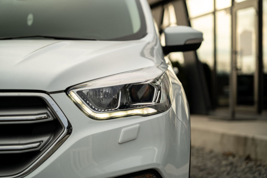 Продам Ford Kuga 2019 года в Черновцах