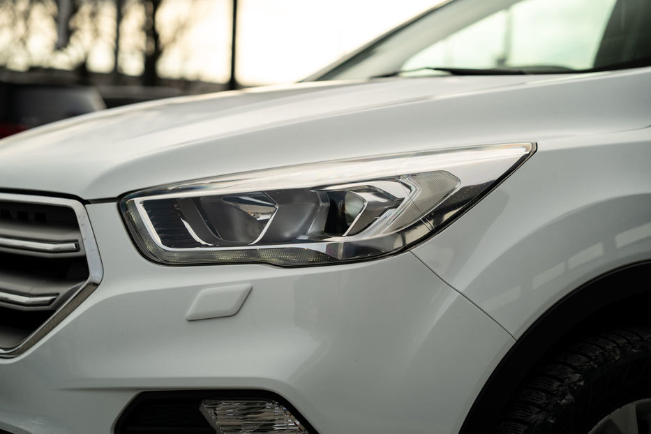 Продам Ford Kuga 2019 года в Черновцах