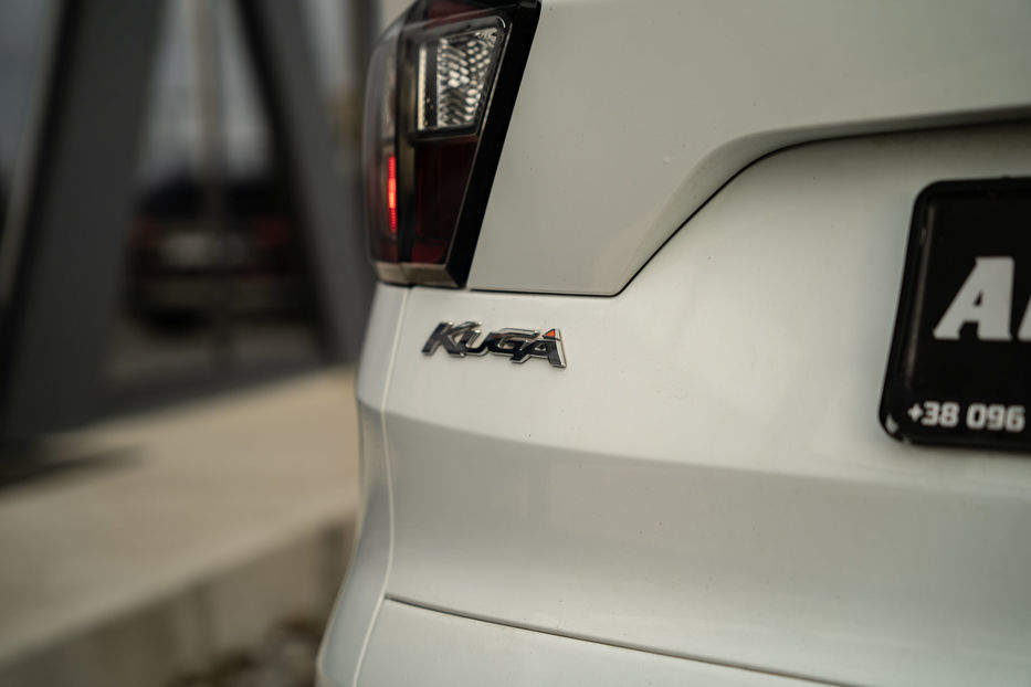 Продам Ford Kuga 2019 года в Черновцах