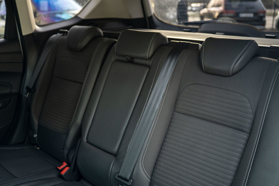 Продам Ford Kuga 2019 года в Черновцах