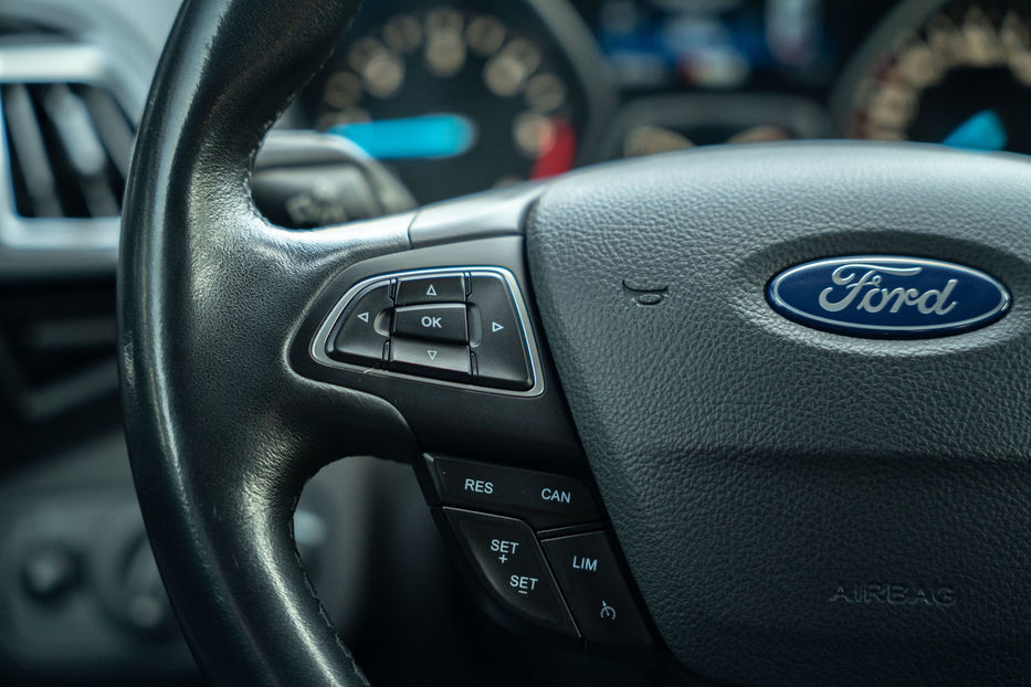 Продам Ford Kuga 2019 года в Черновцах