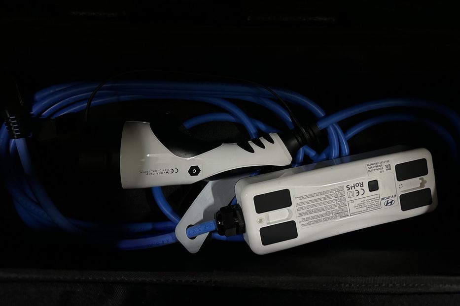 Продам Hyundai Kona Макс.комплектація PREMIUM.Люк 2021 года в Львове