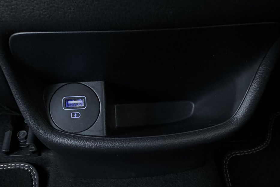 Продам Hyundai Kona Макс.комплектація PREMIUM.Люк 2021 года в Львове