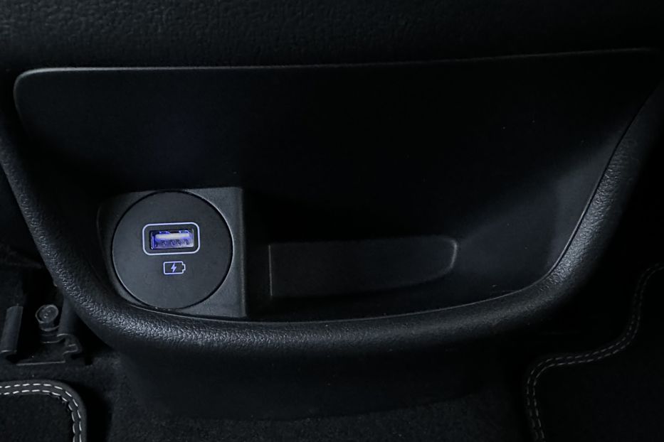 Продам Hyundai Kona Макс.комплектація PREMIUM.Люк 2021 года в Львове