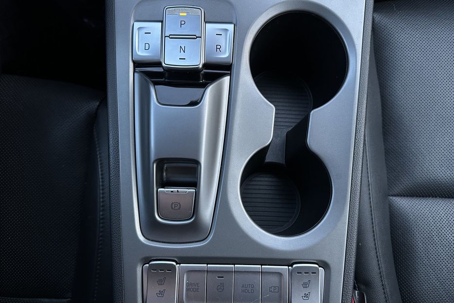 Продам Hyundai Kona Макс.комплектація PREMIUM.Люк 2021 года в Львове