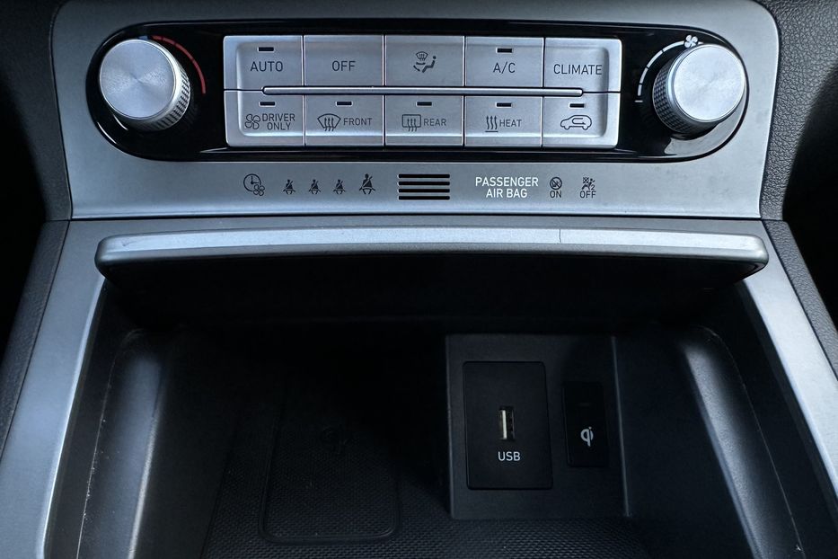 Продам Hyundai Kona Макс.комплектація PREMIUM.Люк 2021 года в Львове