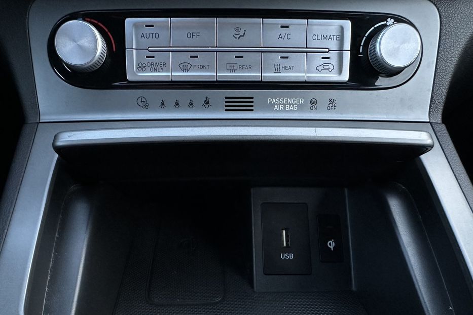 Продам Hyundai Kona Макс.комплектація PREMIUM.Люк 2021 года в Львове