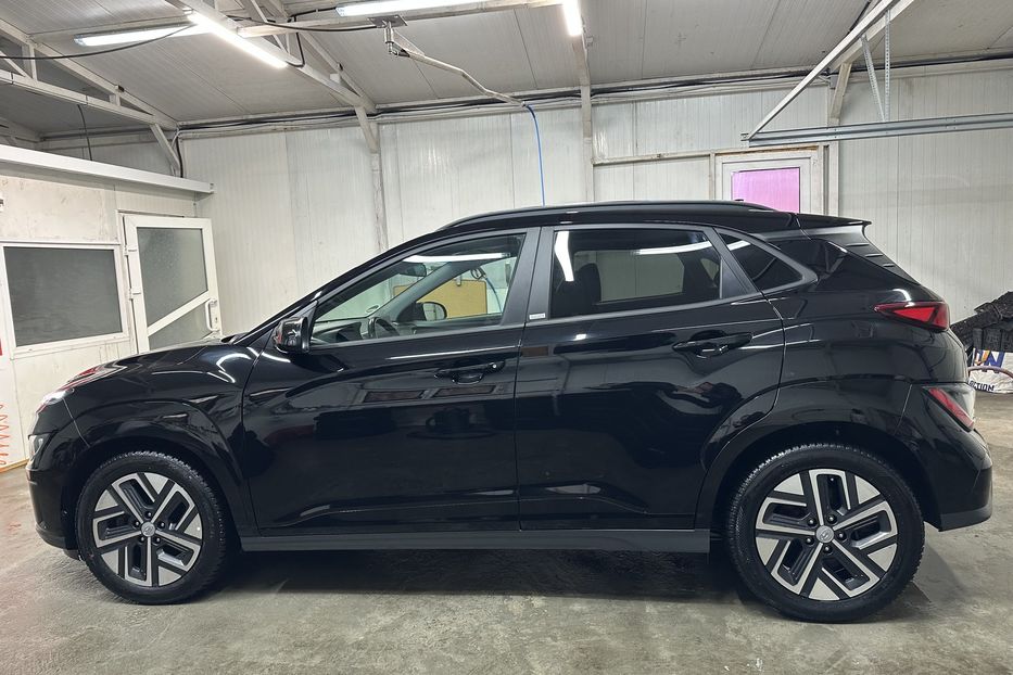 Продам Hyundai Kona Макс.комплектація PREMIUM.Люк 2021 года в Львове
