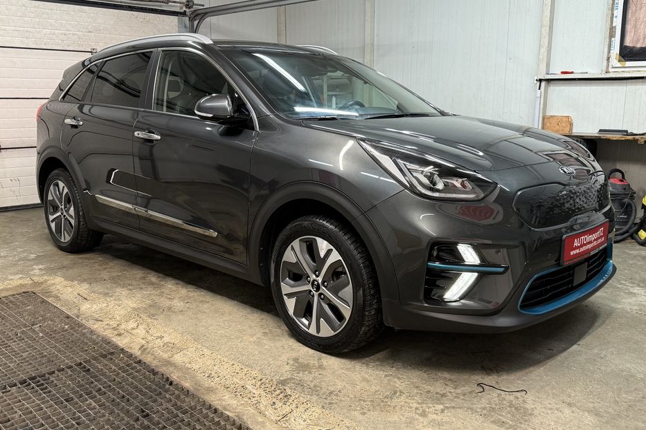 Продам Kia Niro 64кВт/204к.сМакс.комплектація! 2021 года в Львове