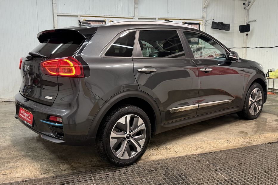Продам Kia Niro 64кВт/204к.сМакс.комплектація! 2021 года в Львове