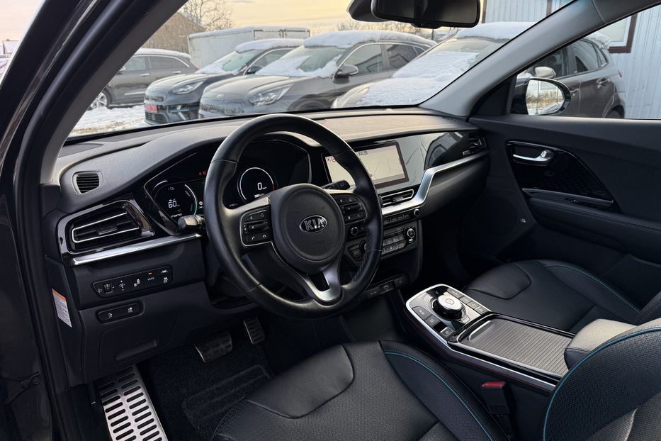 Продам Kia Niro 64кВт/204к.сМакс.комплектація! 2021 года в Львове
