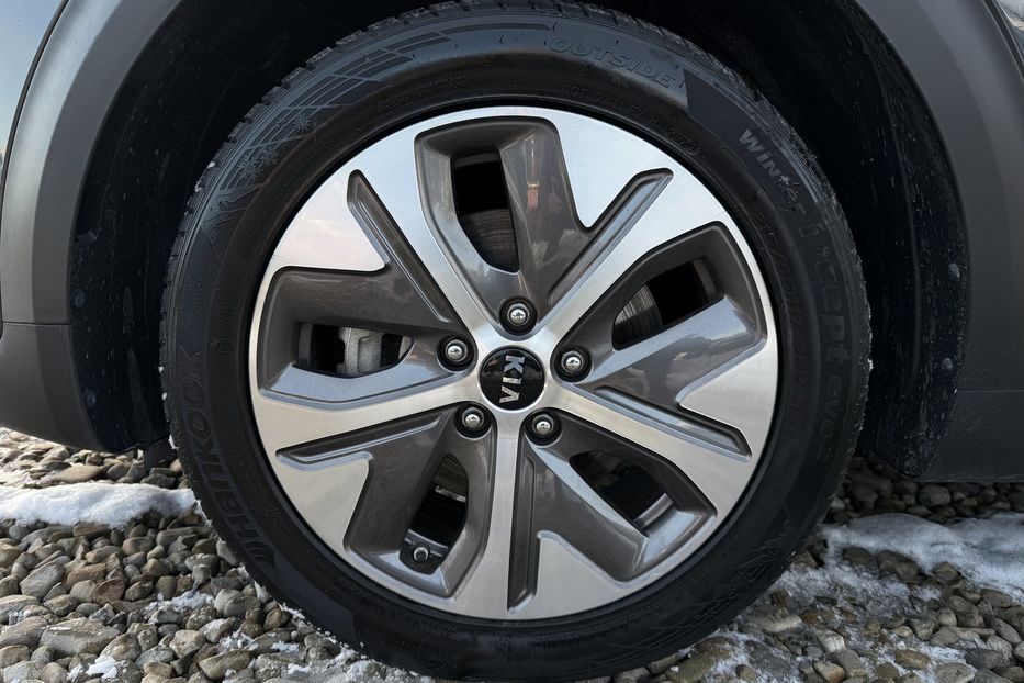 Продам Kia Niro 64кВт/204к.сМакс.комплектація! 2021 года в Львове