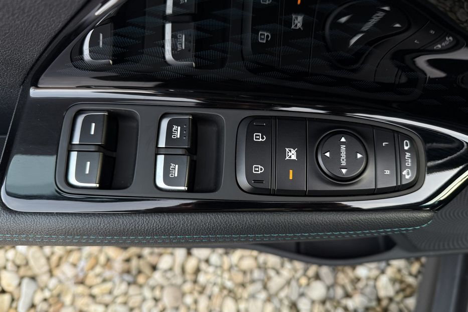 Продам Kia Niro 64кВт/204к.сМакс.комплектація! 2021 года в Львове