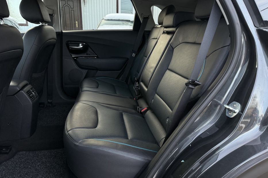 Продам Kia Niro 64кВт/204к.сМакс.комплектація! 2021 года в Львове