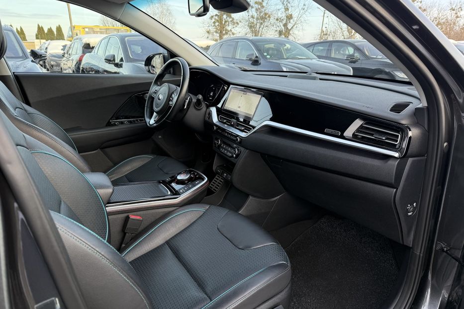 Продам Kia Niro 64кВт/204к.сМакс.комплектація! 2021 года в Львове