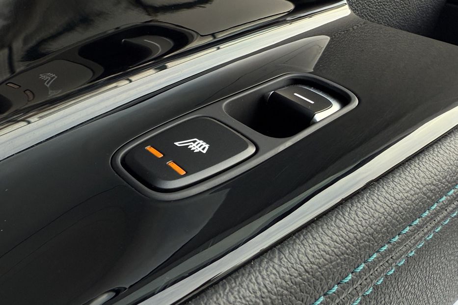 Продам Kia Niro 64кВт/204к.сМакс.комплектація! 2021 года в Львове