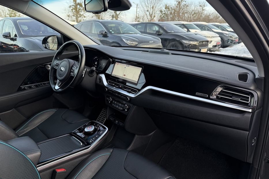 Продам Kia Niro 64кВт/204к.сМакс.комплектація! 2021 года в Львове
