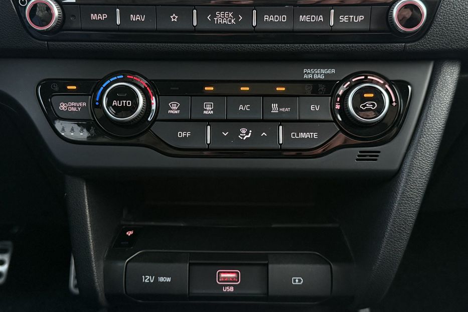 Продам Kia Niro 64кВт/204к.сМакс.комплектація! 2021 года в Львове