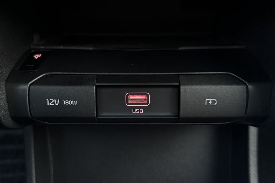 Продам Kia Niro 64кВт/204к.сМакс.комплектація! 2021 года в Львове