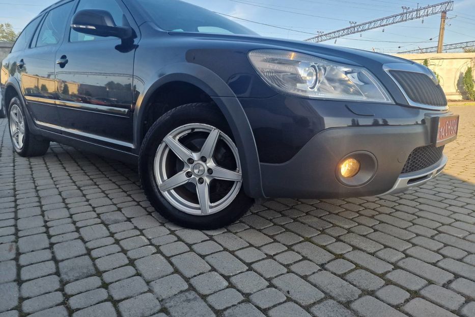 Продам Skoda Octavia A5 SCOUT 2011 года в Львове