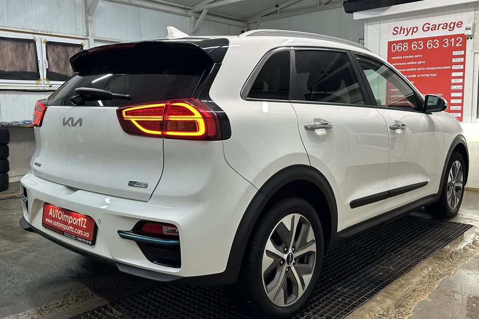 Продам Kia Niro  64 кВт Макс. комплектація! 2022 года в Львове