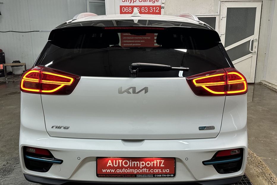 Продам Kia Niro  64 кВт Макс. комплектація! 2022 года в Львове