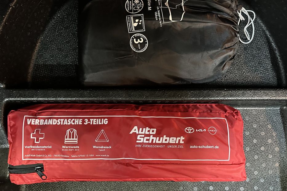 Продам Kia Niro  64 кВт Макс. комплектація! 2022 года в Львове