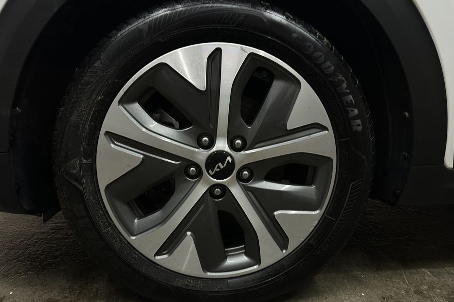 Продам Kia Niro  64 кВт Макс. комплектація! 2022 года в Львове