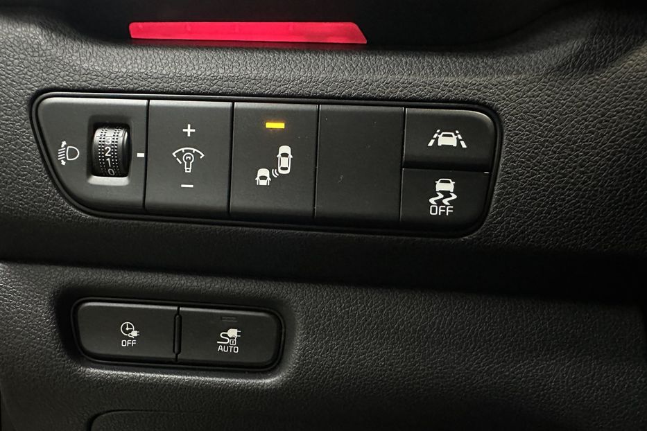 Продам Kia Niro  64 кВт Макс. комплектація! 2022 года в Львове