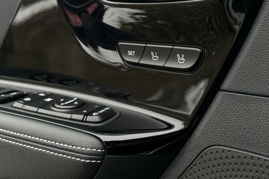 Продам Kia Niro  64 кВт Макс. комплектація! 2022 года в Львове