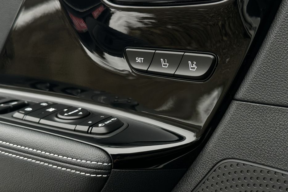 Продам Kia Niro  64 кВт Макс. комплектація! 2022 года в Львове