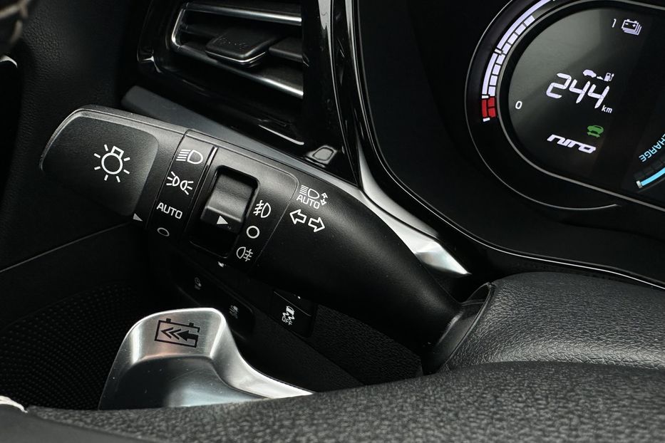 Продам Kia Niro  64 кВт Макс. комплектація! 2022 года в Львове