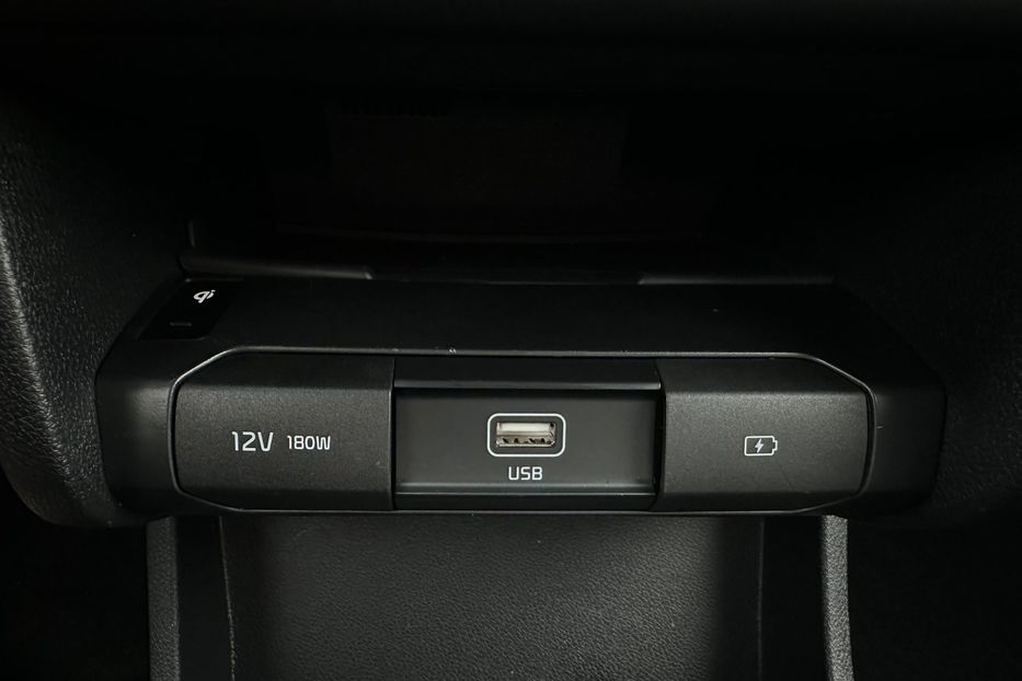 Продам Kia Niro  64 кВт Макс. комплектація! 2022 года в Львове